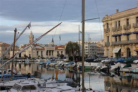 Sete, an attractive maritime town with numerous canals