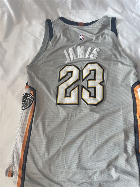 Nike LeBron James Cleveland Jersey | SidelineSwap