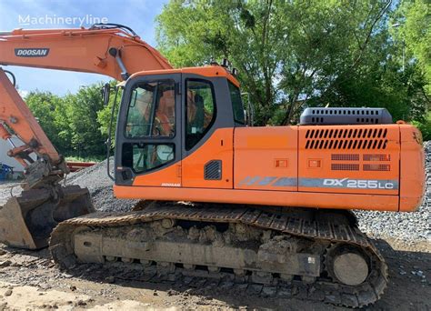 Daewoo Doosan Dx Lc Tracked Excavator For Sale Poland Nowa Huta