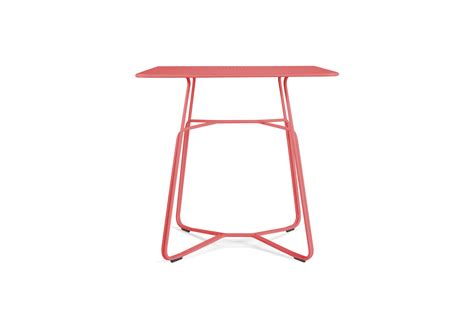 Naked Table