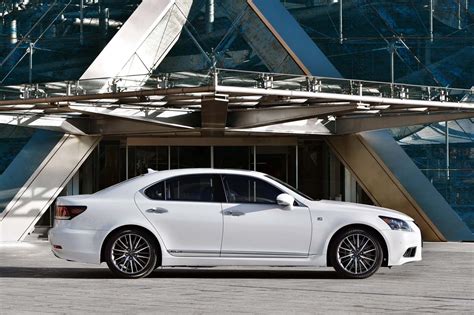 Fiche Technique Lexus Ls 600h 2013