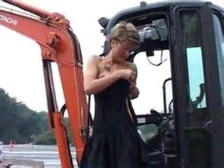 In Fahrendem Auto Free Nude Porn Video XHamster