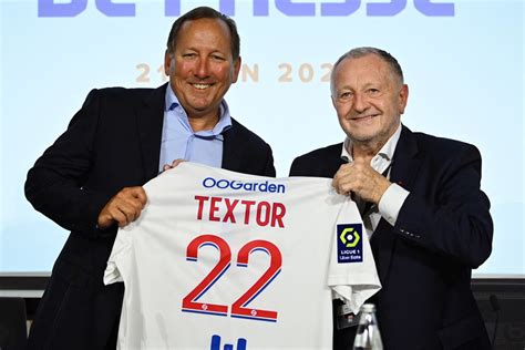 Entenda a operação montada por John Textor para comprar o Lyon e como