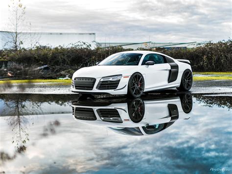 Satin Black Rims Give White Audi R8 a Touch of Style | CARiD.com Gallery