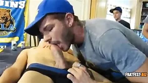 Free Frat Guys Gay Porn Videos Xhamster