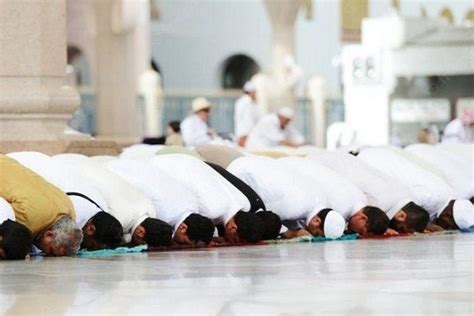 Bacaan Niat Sholat Tarawih Dan Witir Sendiri Atau Berjamaah Untuk