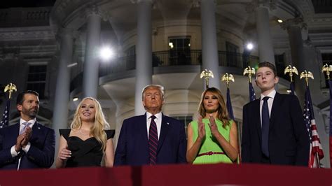 How Tall Is Melania Trump?