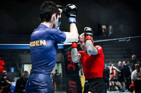 Tirana Albania Il Giovane Frusinate Kevin Caperna Ai Mondiali Di Mma