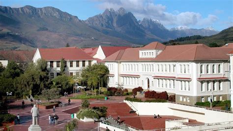 Universiteit van Stellenbosch se rektor het geen reël of beleid