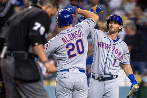 Jeff McNeil injury update: Mets star exits Monday’s game in 4th inning ...