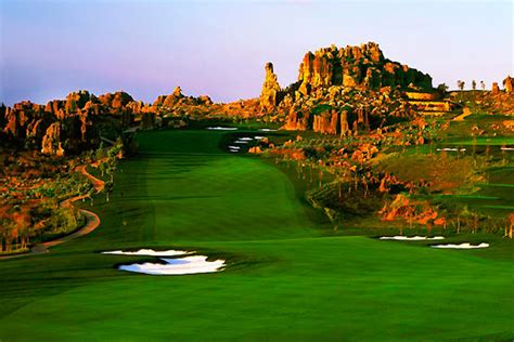 » Kunming Spring City, China 4 Nights 3 Rounds Golf Tour