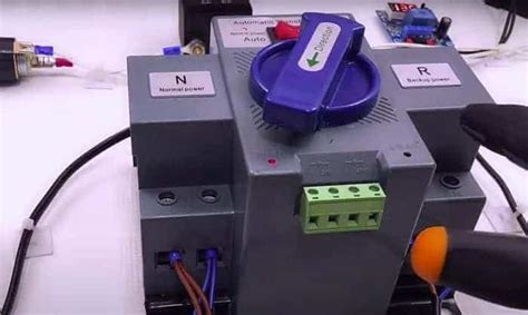 Types of Automatic Transfer Switches:Working and Use