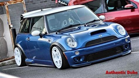 Custom Mini Cooper with Eye-Catching Seats