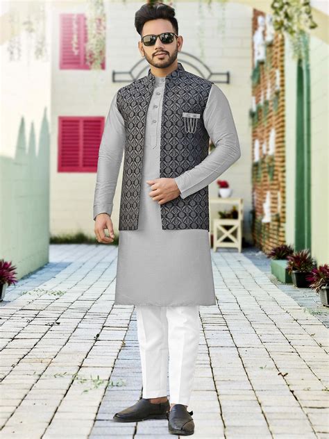 Kurta Pajama With Nehru Jacket