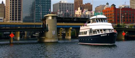 10 Best Wisconsin Boat Tours & Scenic Cruises (2024) - Milwaukee With Kids