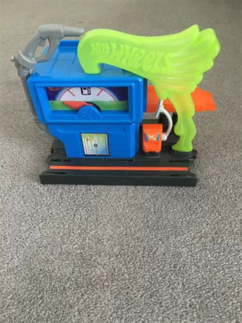 Hot Wheels City Toxic Creatures Downtown Toxic Fuel Stop Picclick Uk