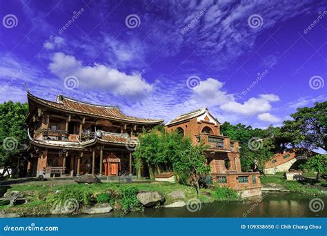 Chinese Style House in Garden Editorial Image - Image of landscaping, chinese: 109338650