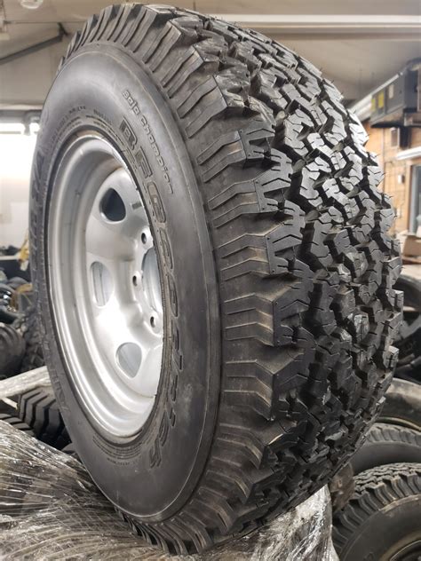 Lt R Bfgoodrich All Terrain T A Ko Military Tires