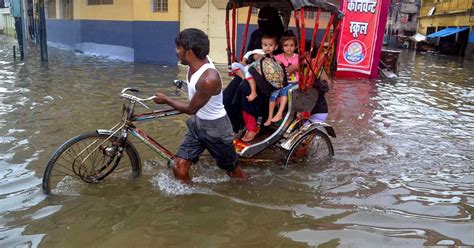 Rain Lashes Parts Of Uttar Pradesh Heavy Showers Likely At Isolated