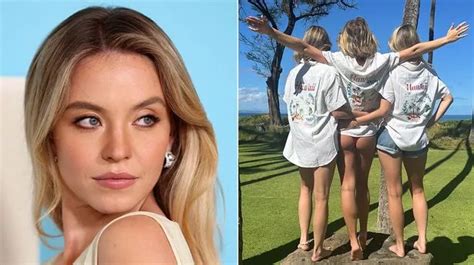Sydney Sweeney Flashes Toned Bum In Tiny Bikini Bottoms In Wild Snap With Friends Mirror Online