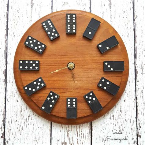 DIY Clocks That Will Make Arriving on Time a Lot More Fun