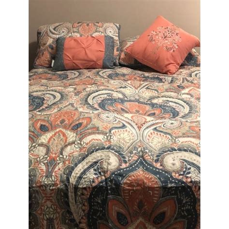 Vcny Home Casa Re Al Reversible Quilt Set On Sale Bed Bath And Beyond 12302684