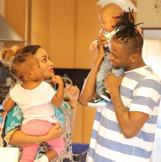 Diamond Platnumz, his Wife and their kids adorable in new photos - GistOk