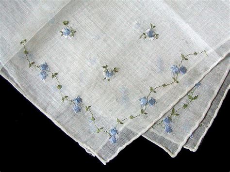 Petite Blue Floral Embroidered Vintage Handkerchief – gypsyrosalie.com