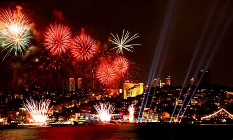 New Year Party On The Bosphorus Gallipoli Tours And Turkey Travel