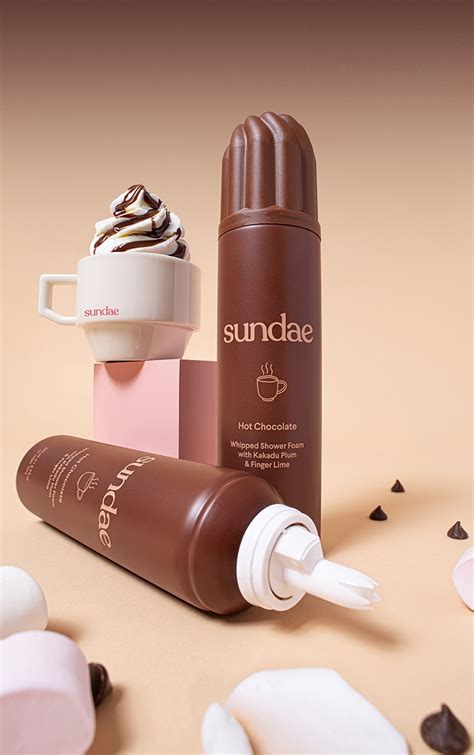 Sundae Hot Chocolate Foaming Body Wash 265ml Beauty Prettylittlething