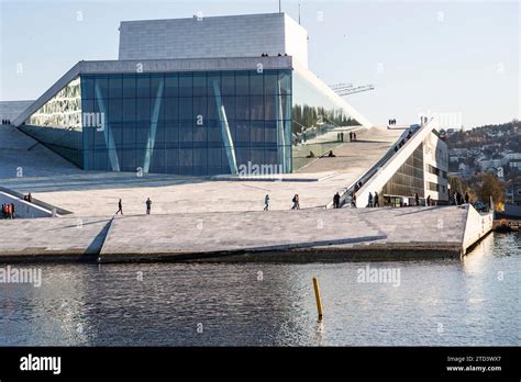 Oslo opera house roof hi-res stock photography and images - Alamy