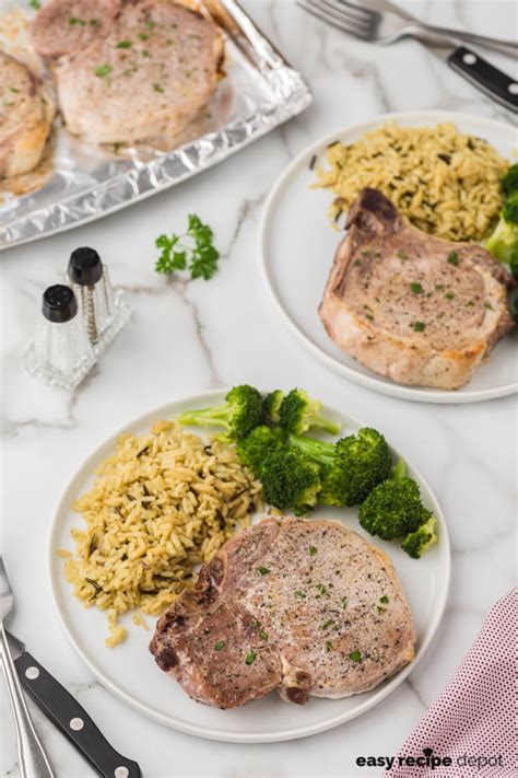 Easy Baked Pork Chops Bone In Recipes Hudgins Lectong