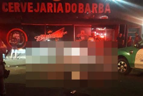 Homens S O Executados A Tiros Ao Sa Rem De Bar Em Manaus