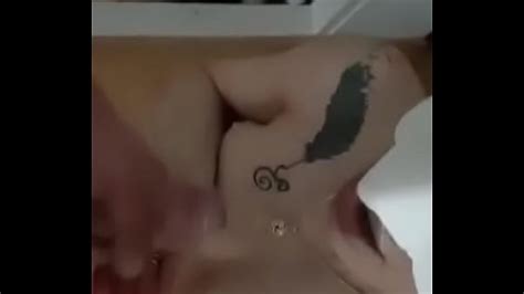 Hold A Squirt Free Mobile Porn Videos IPornTV