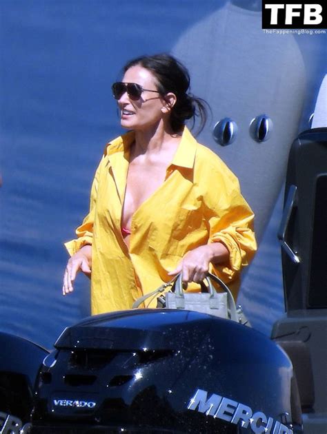 Demi Moore Bikini Photos The Fappening Stars