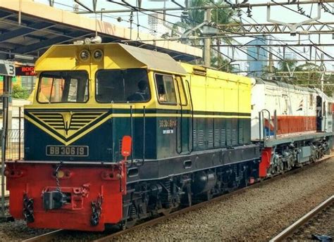 BB 306 | Trains, Indonesia, Kereta