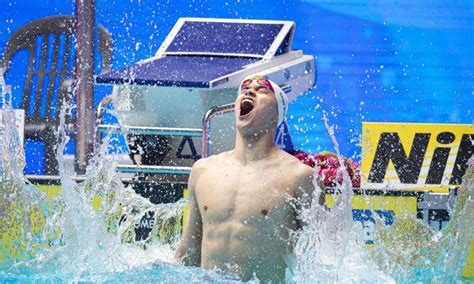 Natation JO Paris 2024 un champion olympique mis de côté par son pays