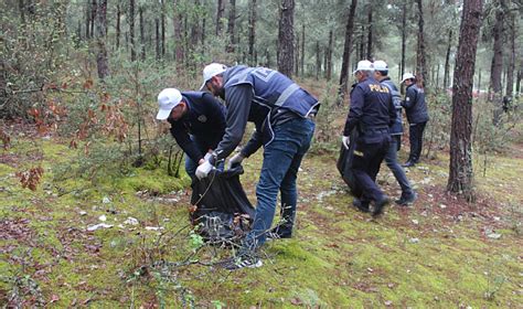 Vezirköprü de ormanda çöp toplama etkinliği SAMSUN HABER Gazete Gerçek