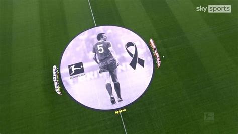 Allianz Arena pays tribute to Franz Beckenbauer | Video | Watch TV Show ...