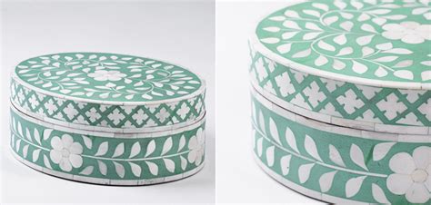 Круглая зеленая шкатулка инкрустация кость по цене 15 300 руб. купить в ...