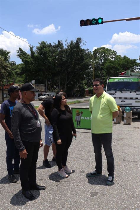 Alcalde Fuenmayor Supervis Trabajos De Semaforizaci N En Avenida Paseo