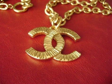 Authentic Vintage Chanel large CC logos both sides pe… - Gem