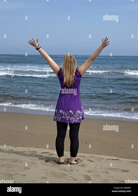 Blonde behaarte deutsche dame Fotos und Bildmaterial in hoher Auflösung Alamy