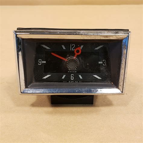 Mercedes Benz W111 W110 220SE 250SE 280SE VDO Kienzle Dash Clock