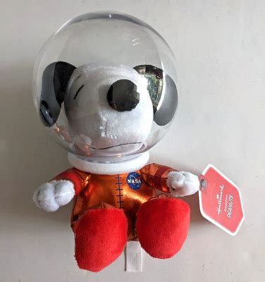 Hallmark Snoopy Astronaut Plush NASA 50th Anniversary 8 Inch Peanuts