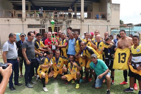 É CAMPEÃO Oriente é o grande campeão do Campeonato Municipal de