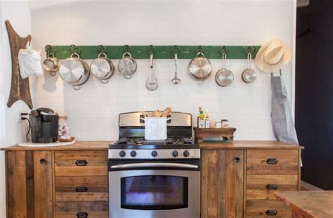 Ideas for Hanging Pots & Pans from Real Homes | Apartment Therapy