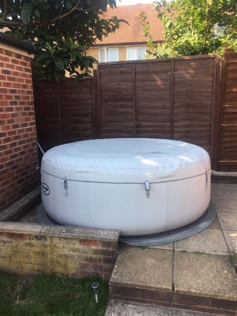 Lazy Spa Paris Inflatable Hot Tub In Portslade East Sussex Gumtree