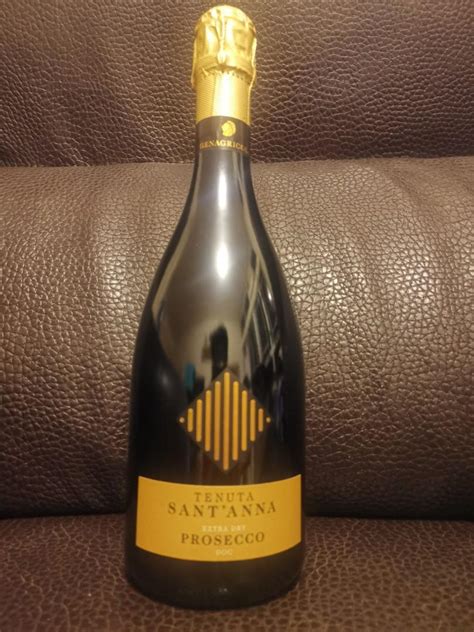 Tenuta Sant Anna Prosecco Extra Dry Doc 嘢食 嘢飲 飲料 Carousell