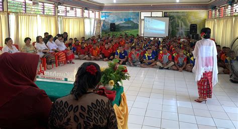 Berbagi Kasih Dihari Kemerdekaan Tim Penggerak PKK Kab Belu Sambangi